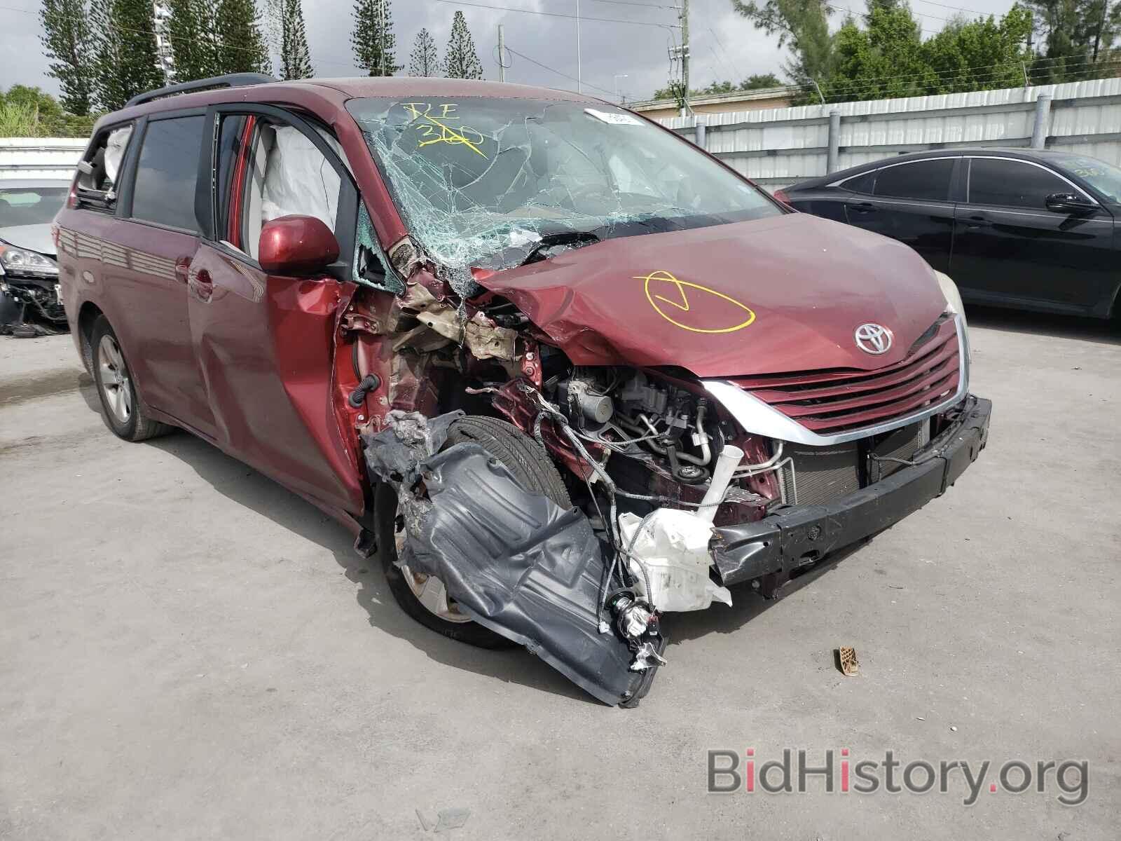 Фотография 5TDKZ3DC7HS802896 - TOYOTA SIENNA 2017