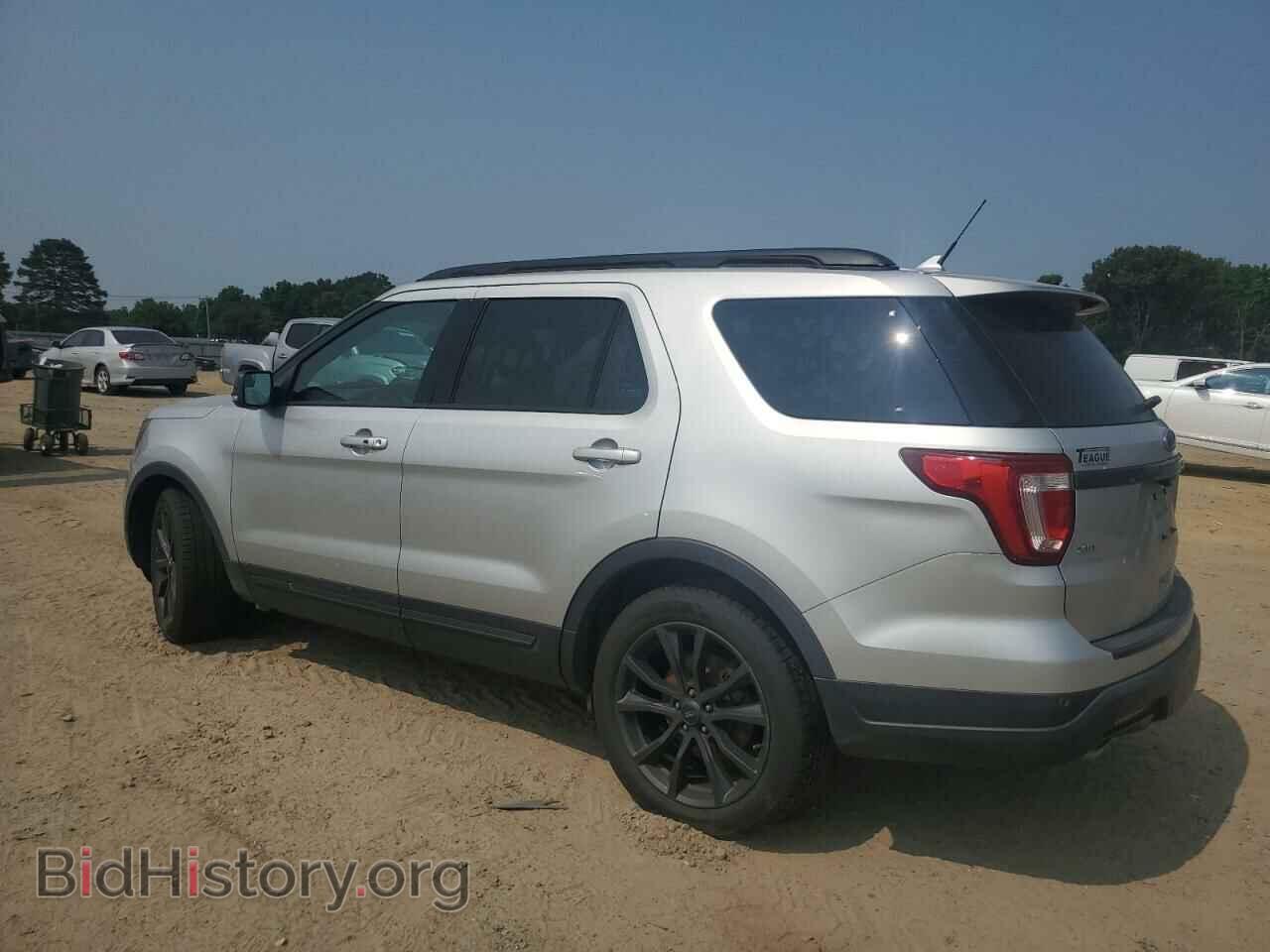 2018 FORD EXPLORER - VIN: 1FM5K7D83JGB97131 - Photo 2