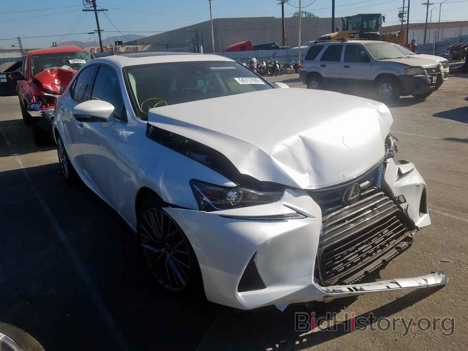 Фотография JTHBA1D24H5051800 - LEXUS IS 2017