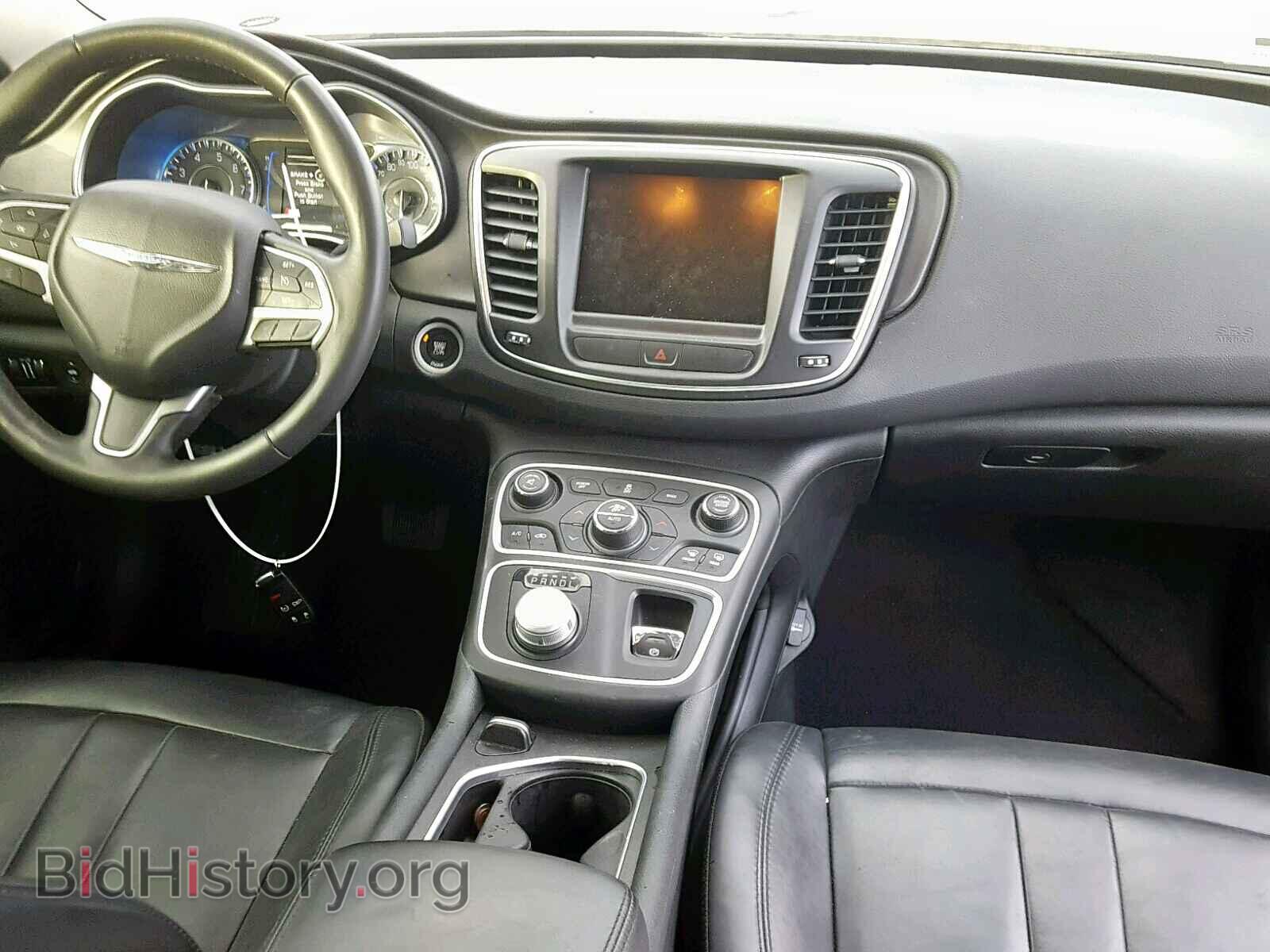 2016 CHRYSLER 200 - VIN: 1C3CCCAB7GN174770 - Фото 9