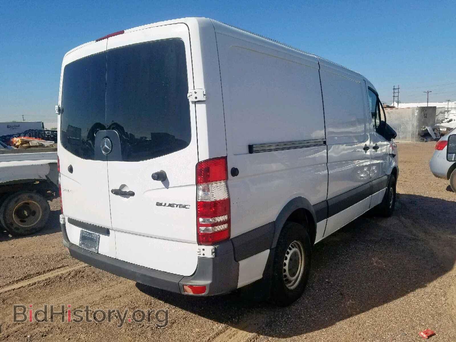 2014 MERCEDES-BENZ SPRINTER - VIN: WD3PE7CC2E5819059 - Фото 4