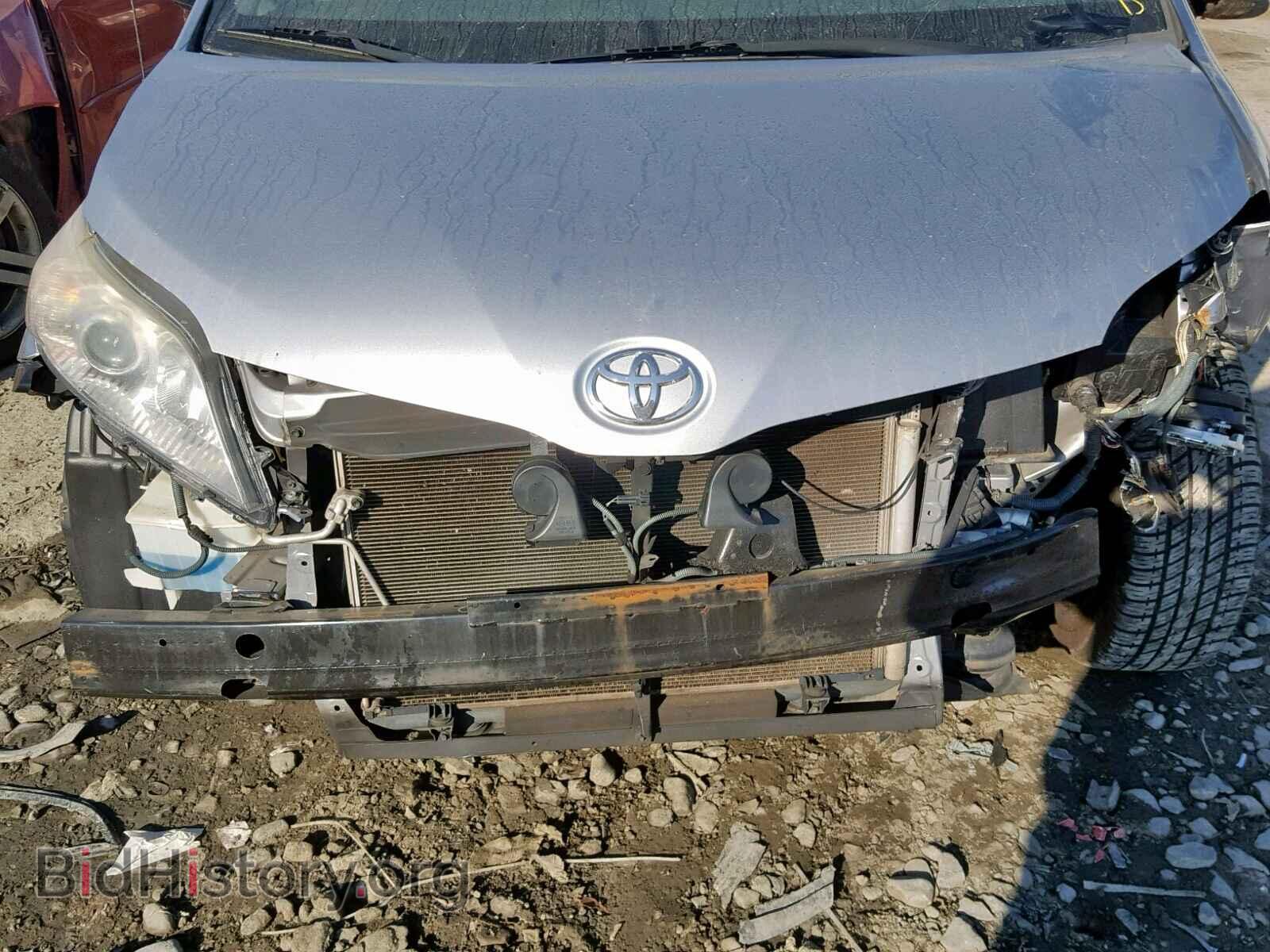 2011 TOYOTA SIENNA BAS - VIN: 5TDZK3DCXBS044627 - Фото 7