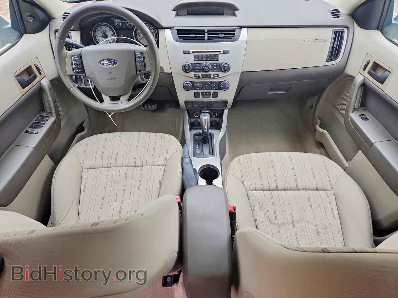 2011 FORD FOCUS - VIN: 1FAHP3FN9BW140993 - Photo 8