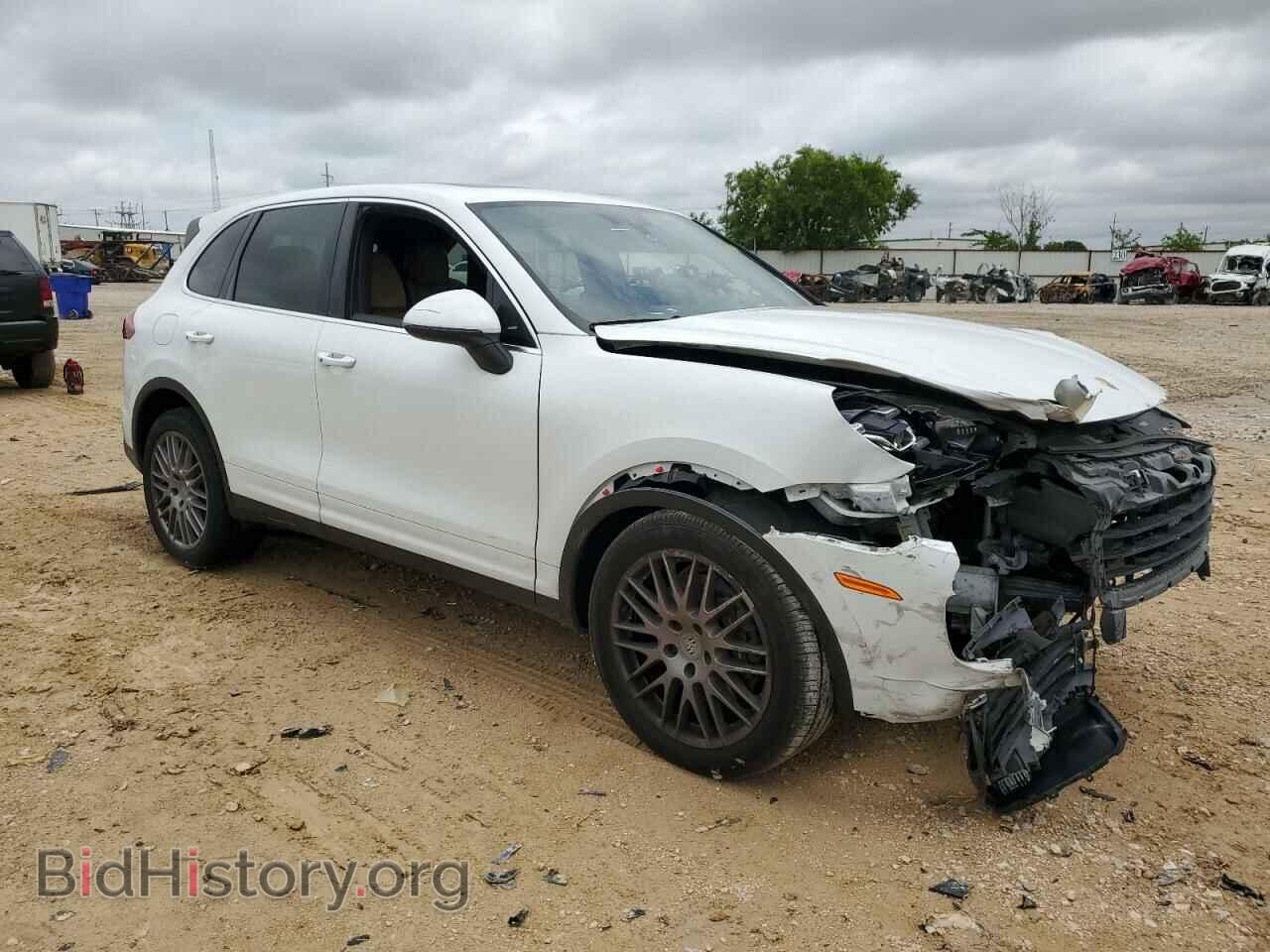 2016 PORSCHE CAYENNE - VIN: WP1AA2A27GLA10688 - Photo 4