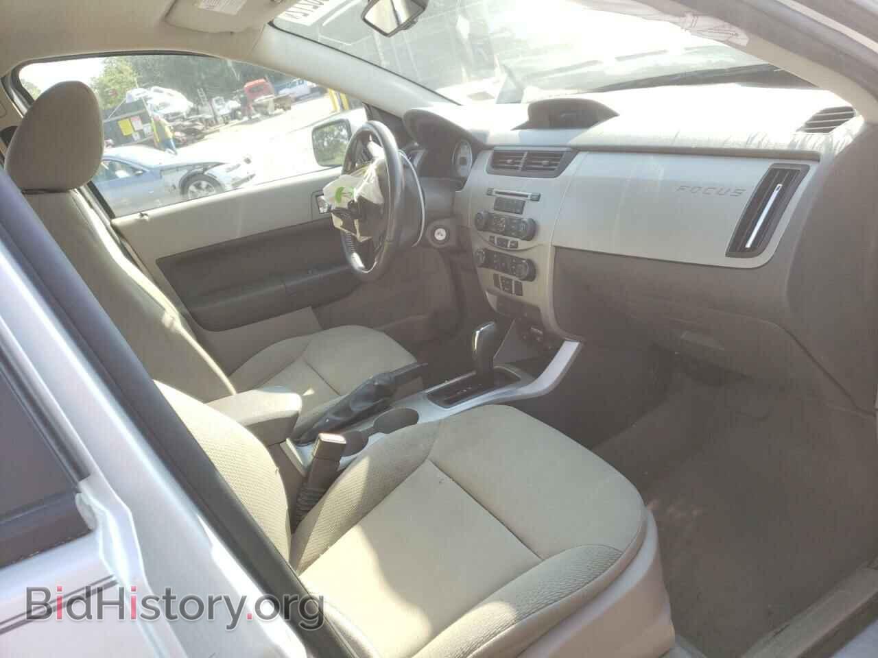 2008 FORD FOCUS - VIN: 1FAHP35N48W209065 - Фото 5