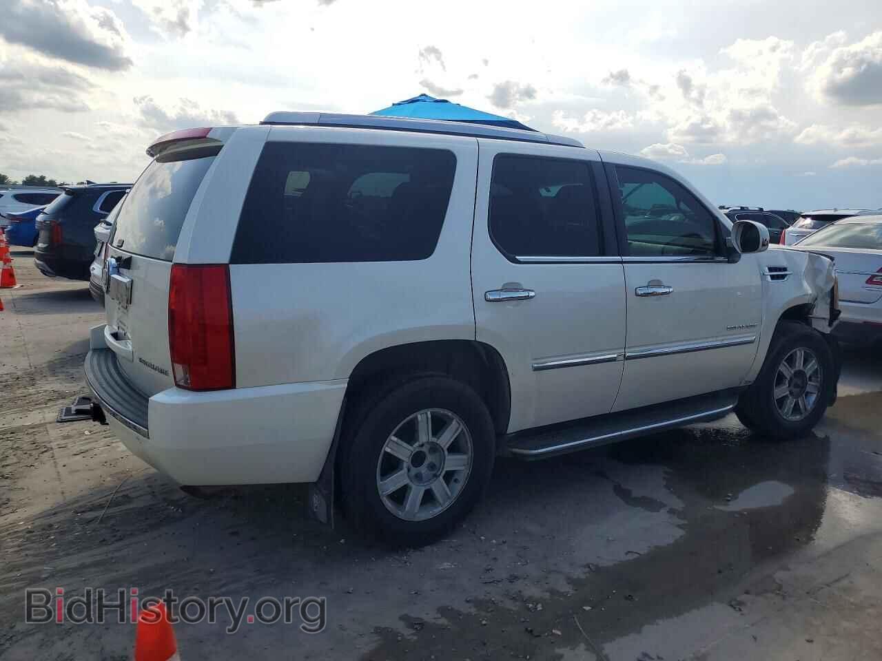 2011 CADILLAC ESCALADE - VIN: 1GYS4BEF1BR284561 - Фото 3
