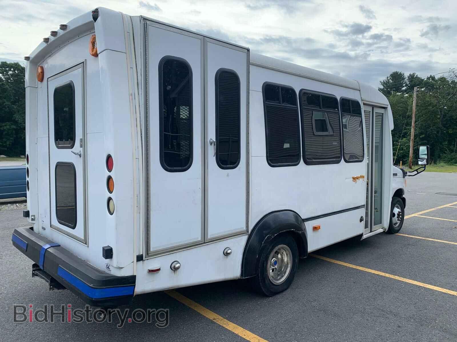 2006 FORD ECONOLINE - VIN: 1FDXE45S76DB15791 - Фото 3