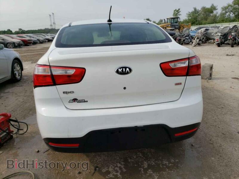 2014 Kia RIO (VIN KNADM4A39E6372685) — фото 6 из 13