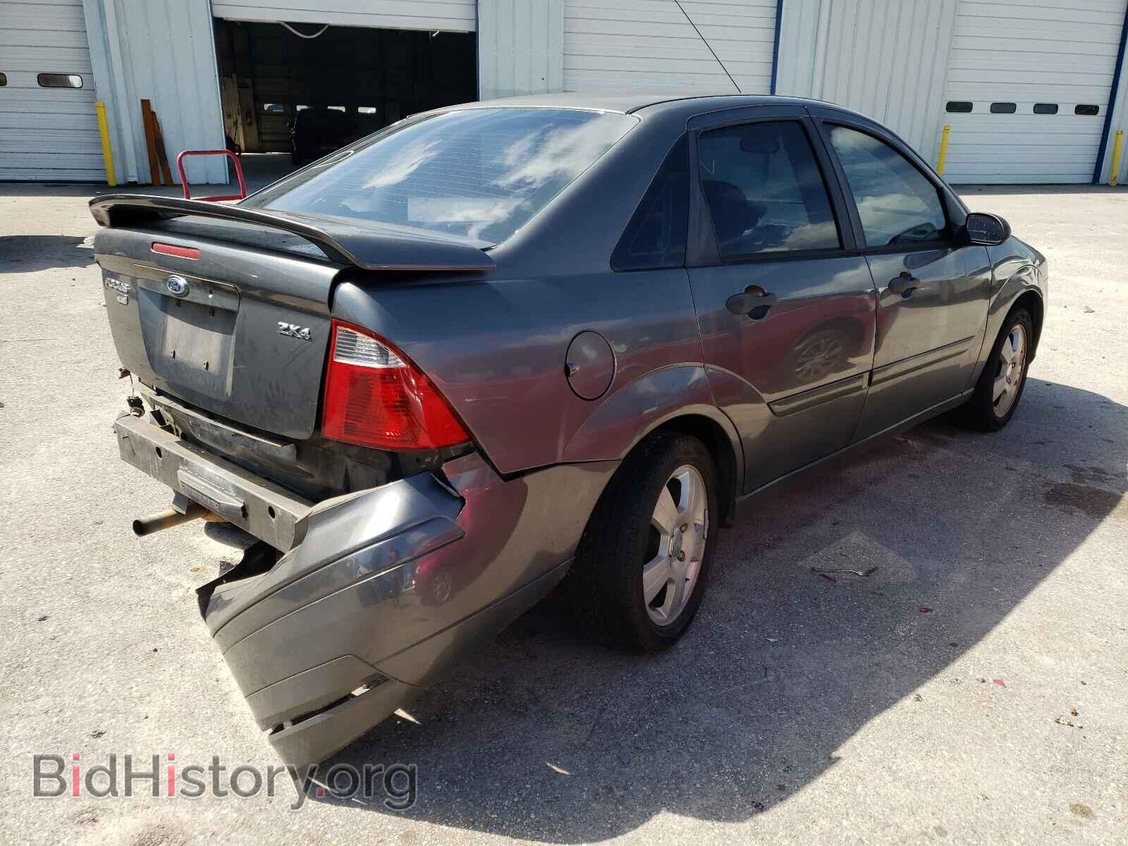 2006 FORD FOCUS - VIN: 1FAHP34N16W201620 - Фото 4