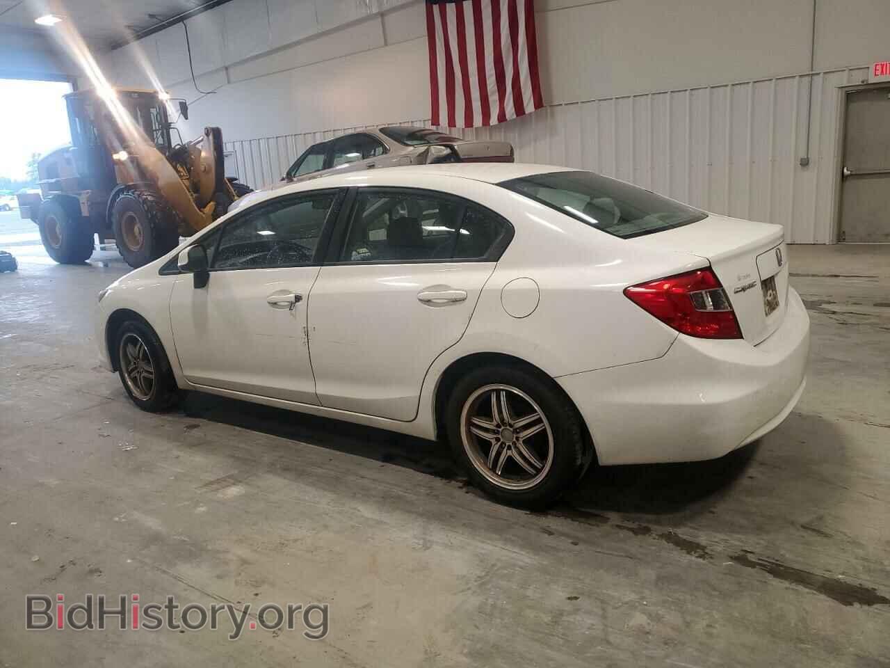 2012 HONDA CIVIC - VIN: 2HGFB2F51CH523242 - Фото 2