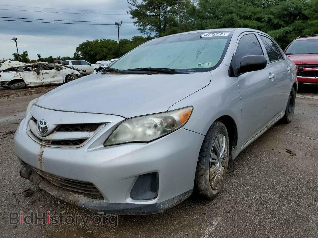 2011 TOYOTA COROLLA - VIN: 2T1BU4EE4BC602613 - Фото 2