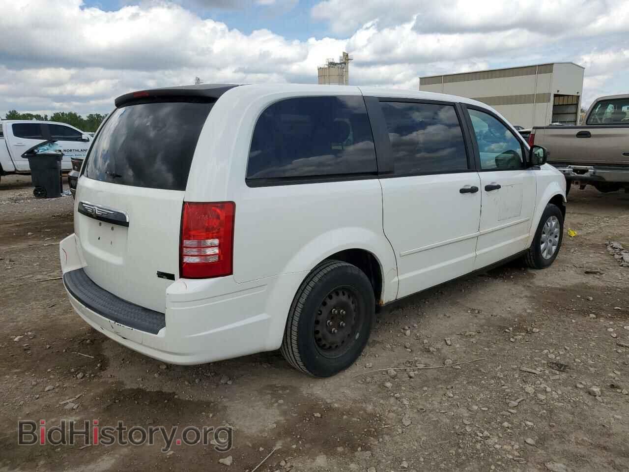 2008 CHRYSLER MINIVAN - VIN: 2A8HR44H88R618452 - Фото 3