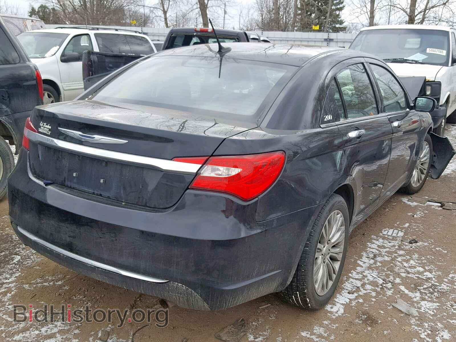 2012 CHRYSLER 200 - VIN: 1C3CCBCB2CN302348 - Photo 4
