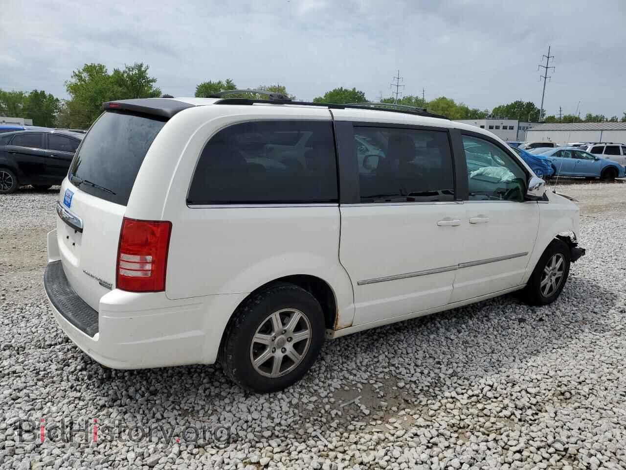 2010 CHRYSLER MINIVAN - VIN: 2A4RR8DX4AR366709 - Фото 3