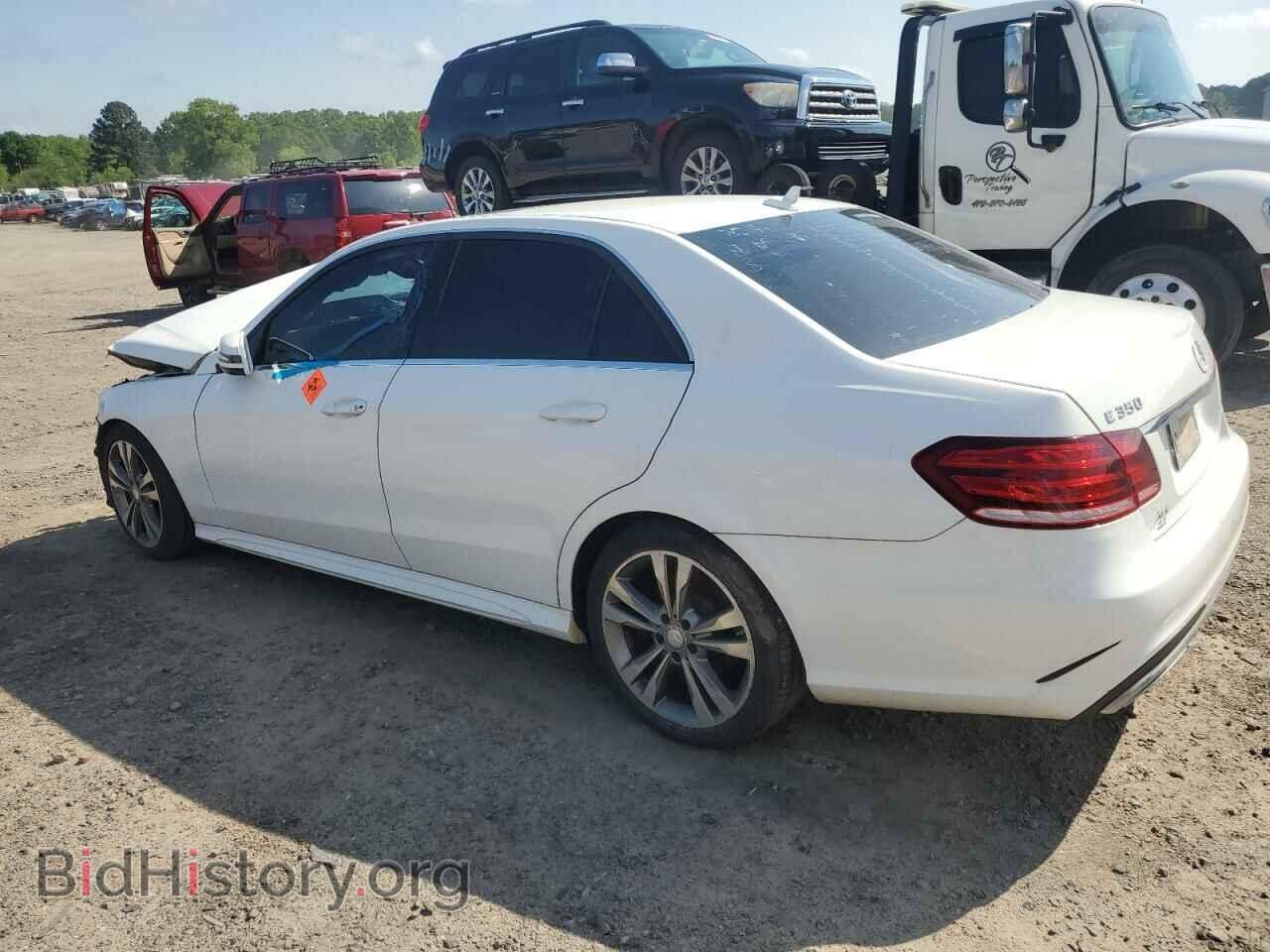 2014 MERCEDES-BENZ E-CLASS - VIN: WDDHF5KB8EA977634 - Фото 2