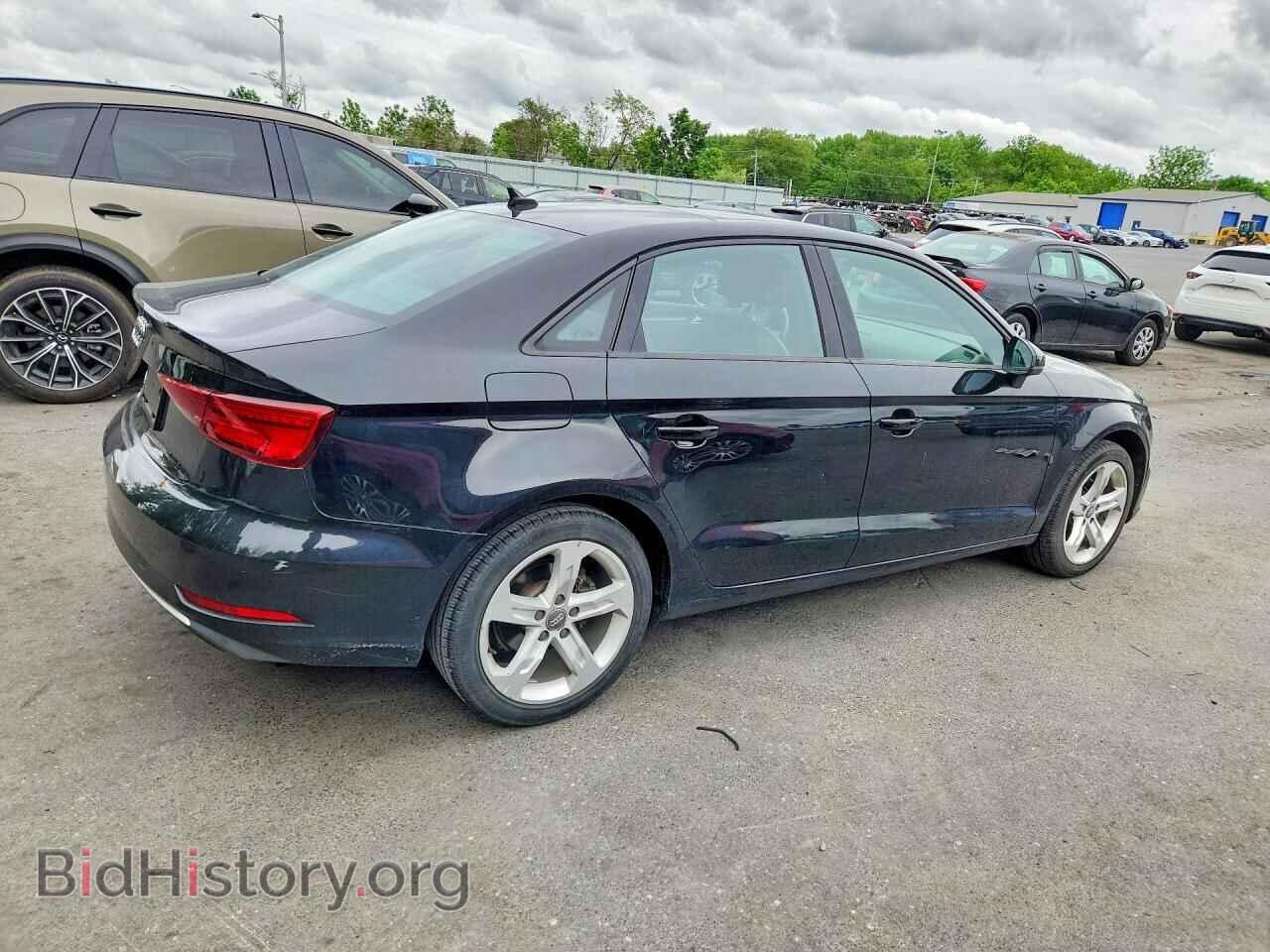 2018 AUDI A3 - VIN: WAUAUGFF6J1045871 - Фото 3