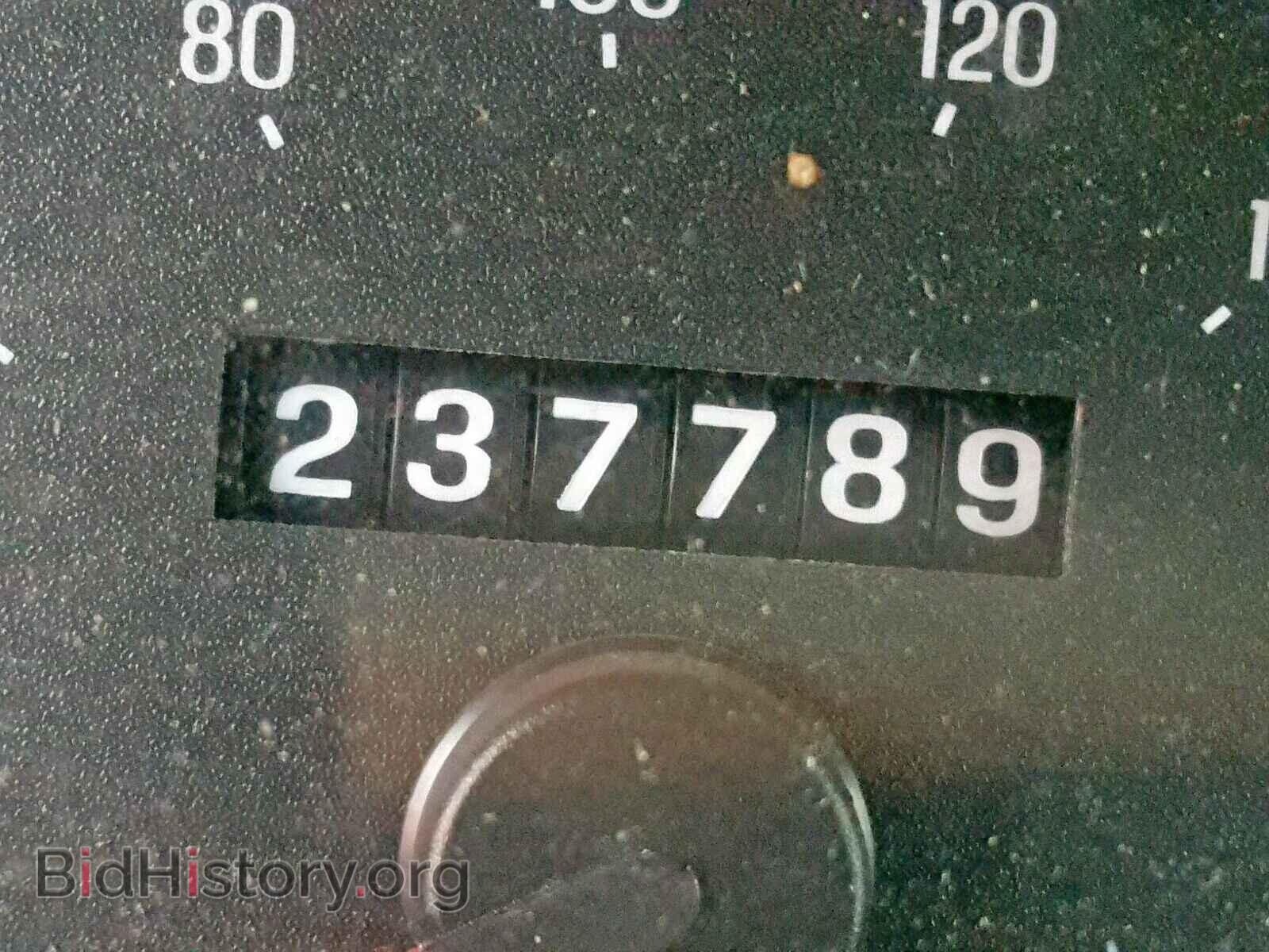 1999 FORD CROWN VIC - VIN: 2FAFP74W9XX166399 - Фото 8