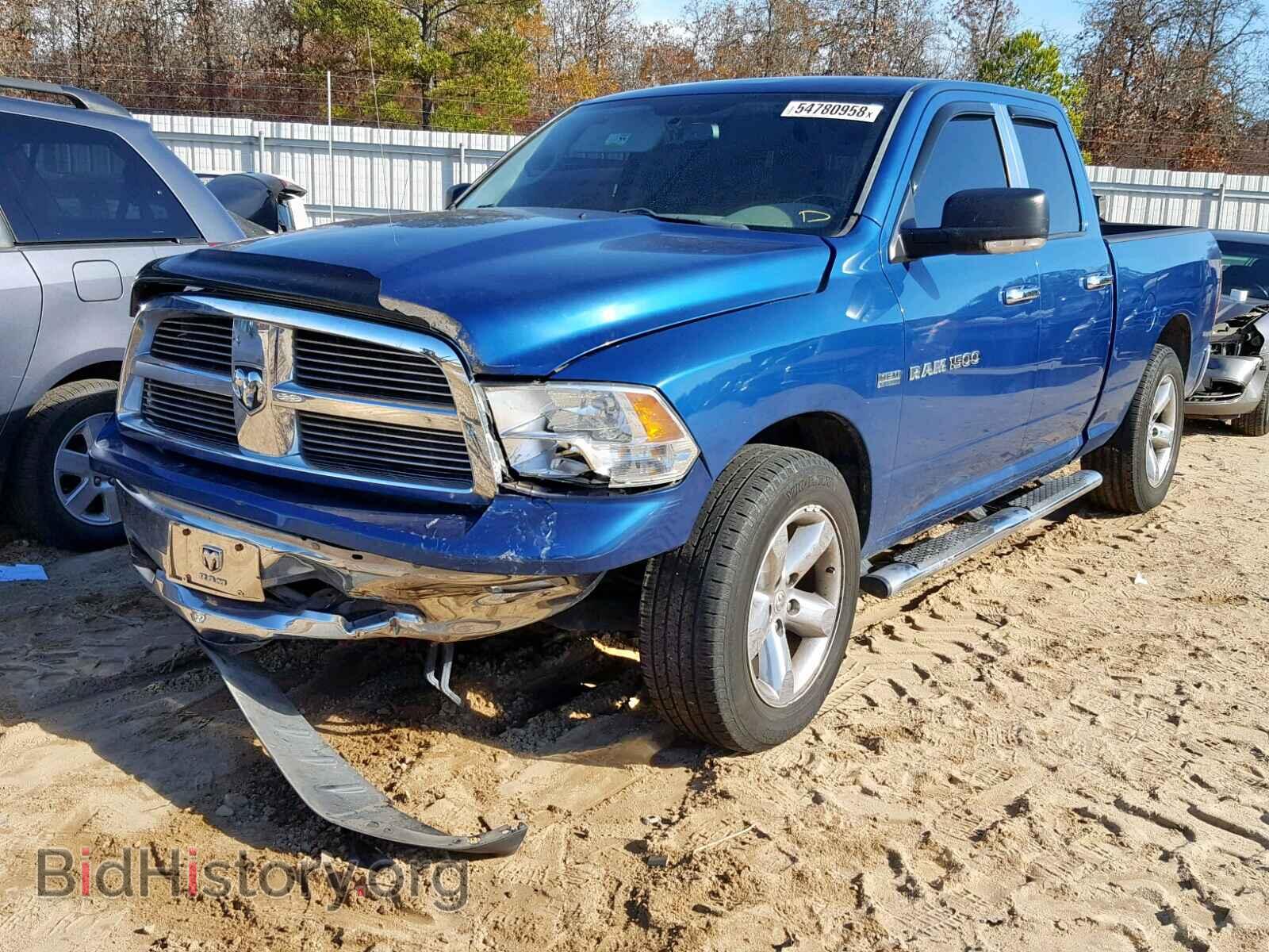 2011 DODGE RAM 1500 - VIN: 1D7RB1GT8BS578013 - Фото 2