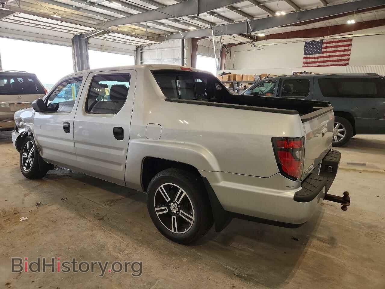 2014 HONDA RIDGELINE - VIN: 5FPYK1F73EB013722 - Фото 2