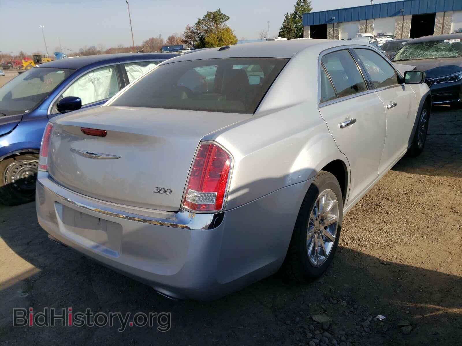 2012 CHRYSLER 300 - VIN: 2C3CCACGXCH274572 - Фото 4