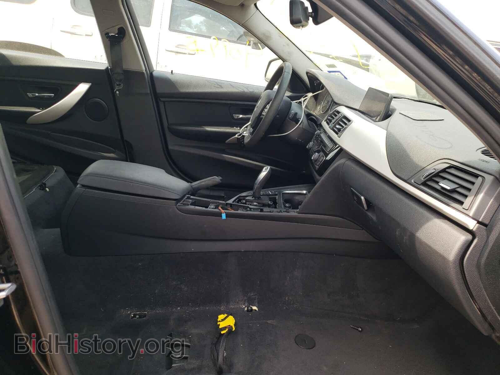 2016 BMW 3 SERIES - VIN: WBA8A9C53GK618355 - Фото 5