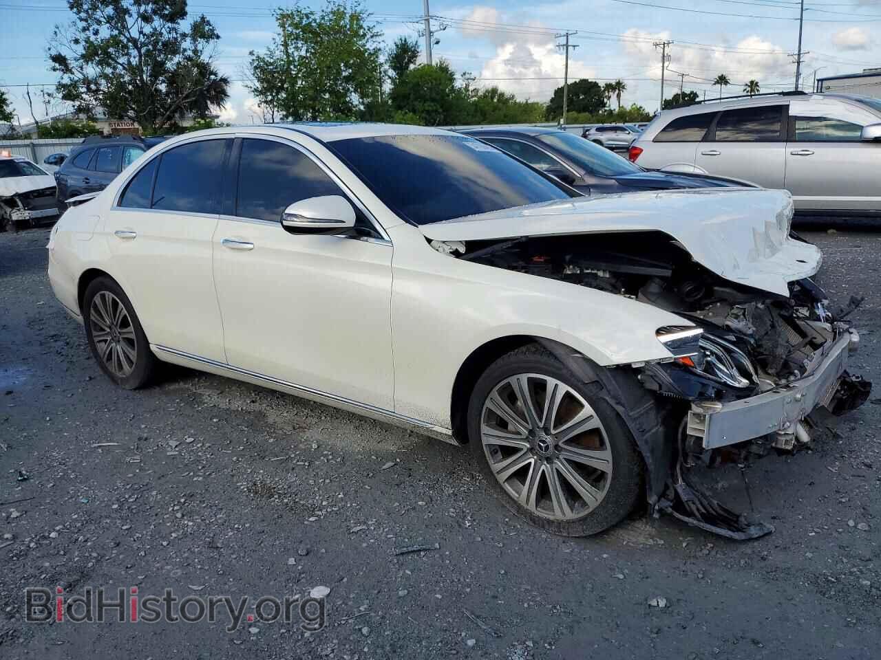 2018 MERCEDES-BENZ E-CLASS - VIN: WDDZF4JB0JA381377 - Фото 4