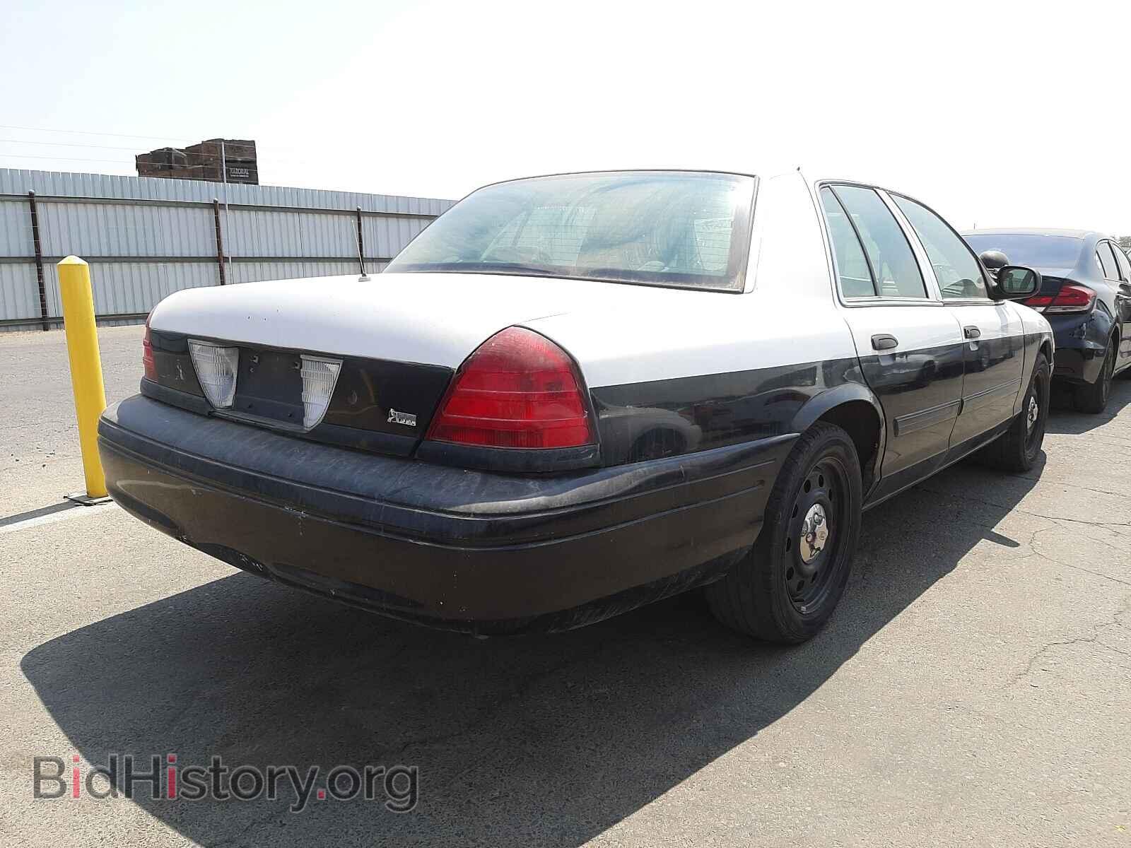 2011 FORD CROWN VIC - VIN: 2FABP7BV2BX180498 - Фото 4