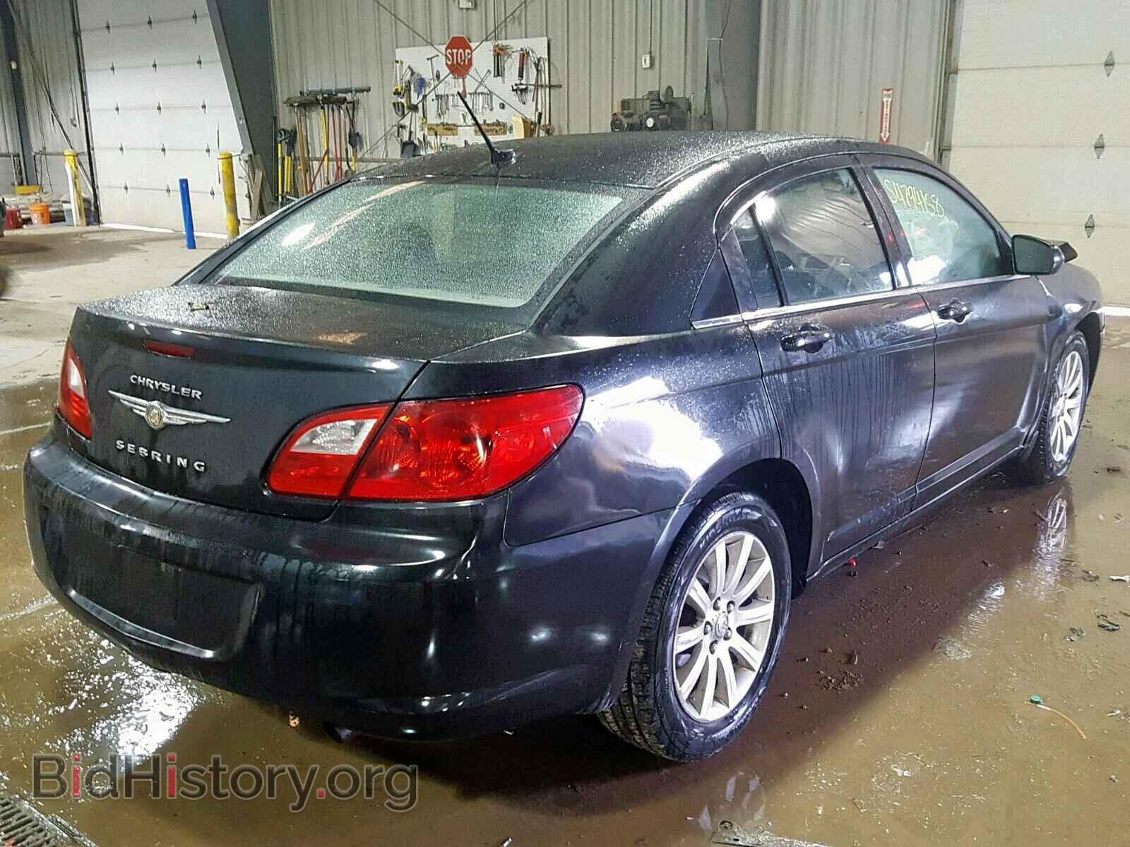 2010 CHRYSLER SEBRING - VIN: 1C3CC5FB7AN160394 - Фото 4