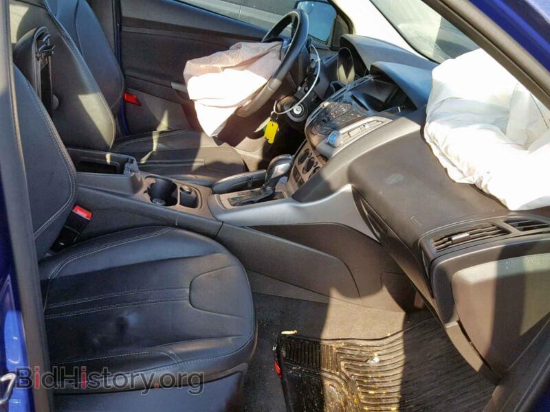 2013 Ford FOCUS SE (VIN 1FADP3F26DL342313) — photo 5 of 10