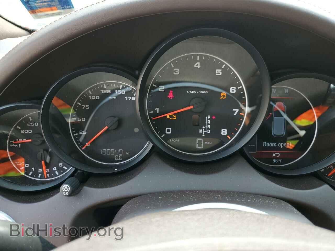 2011 PORSCHE CAYENNE - VIN: WP1AA2A25BLA08950 - Фото 9