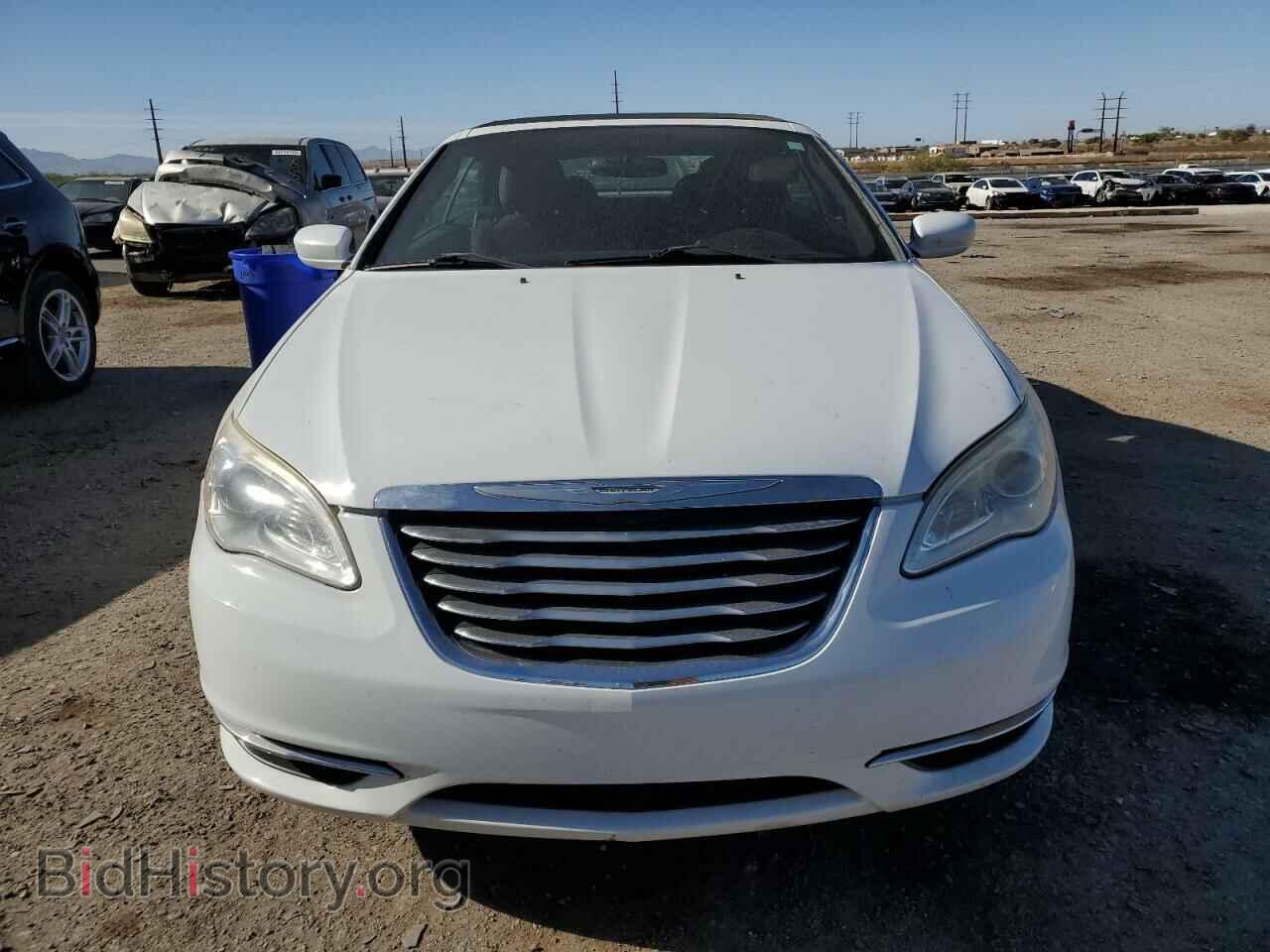 2012 CHRYSLER 200 - VIN: 1C3BCBEB2CN215834 - Фото 5