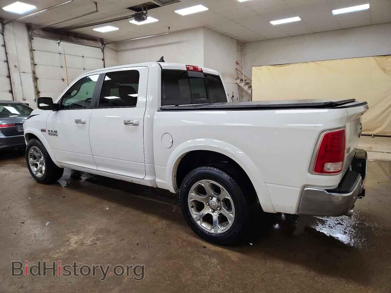 2017 RAM 1500 - VIN: 1C6RR7NTXHS800210 - Фото 2