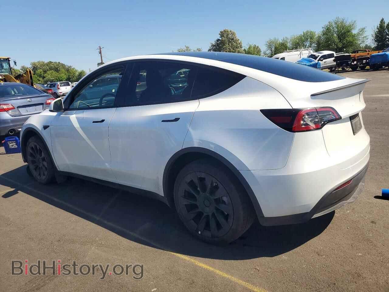 2023 TESLA MODEL Y - VIN: 7SAYGDEE2PA109159 - Фото 2