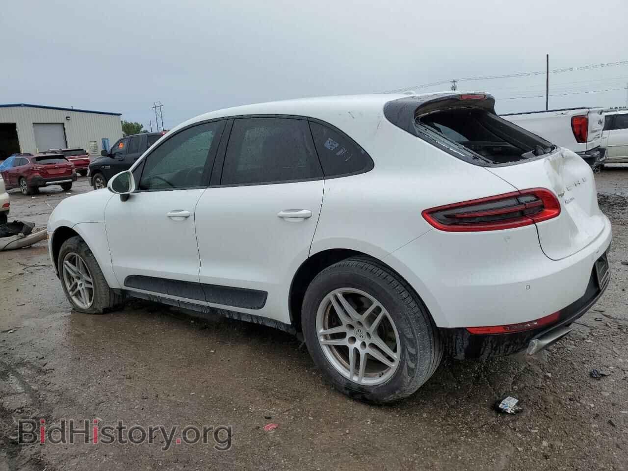 2017 PORSCHE MACAN - VIN: WP1AA2A56HLB83629 - Photo 2
