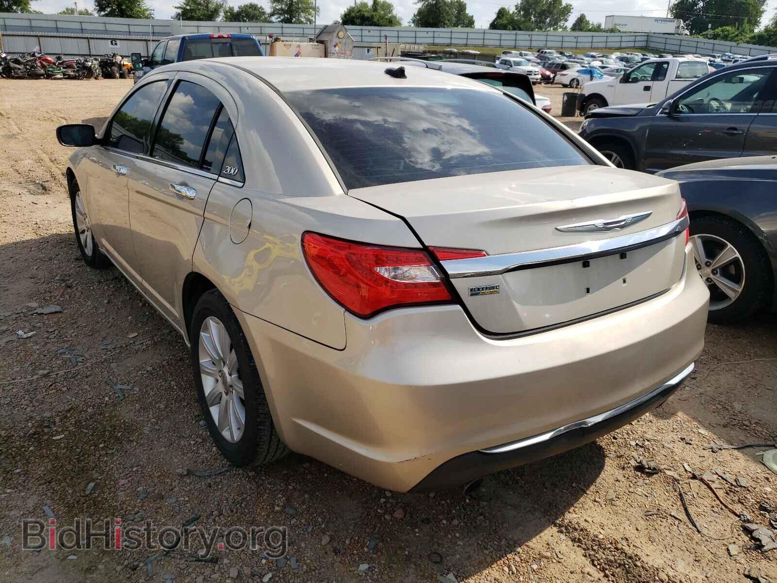 2013 CHRYSLER 200 - VIN: 1C3CCBCG4DN560240 - Фото 3