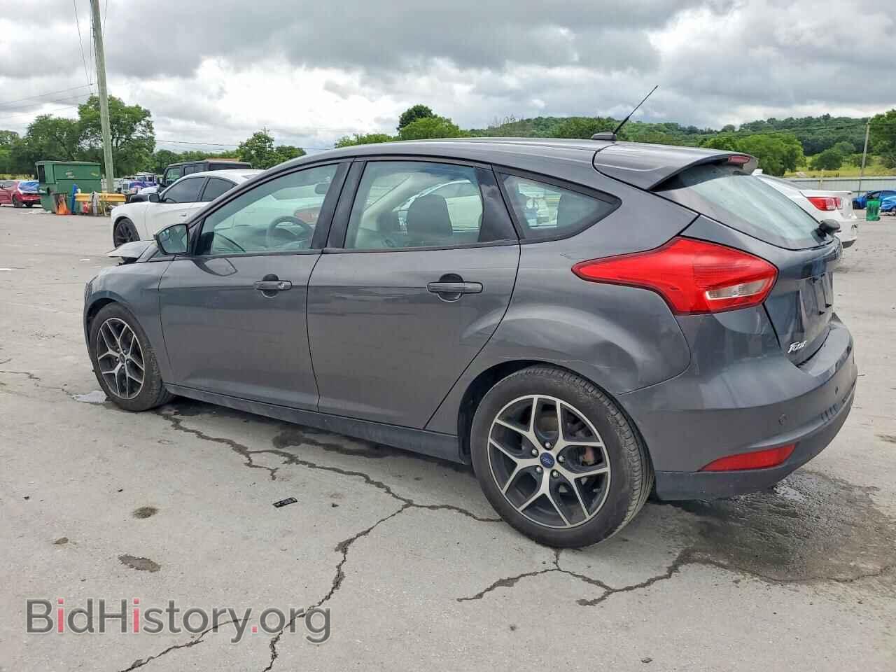 2017 FORD FOCUS - VIN: 1FADP3M2XHL347751 - Photo 2