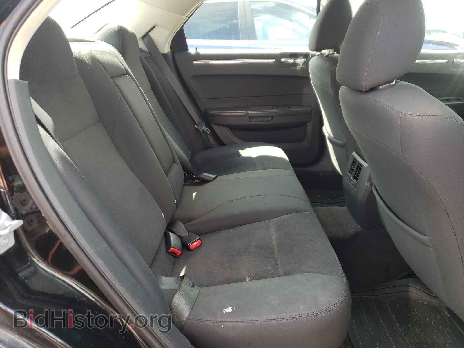 2009 CHRYSLER 300 - VIN: 2C3KA43D69H565751 - Фото 6