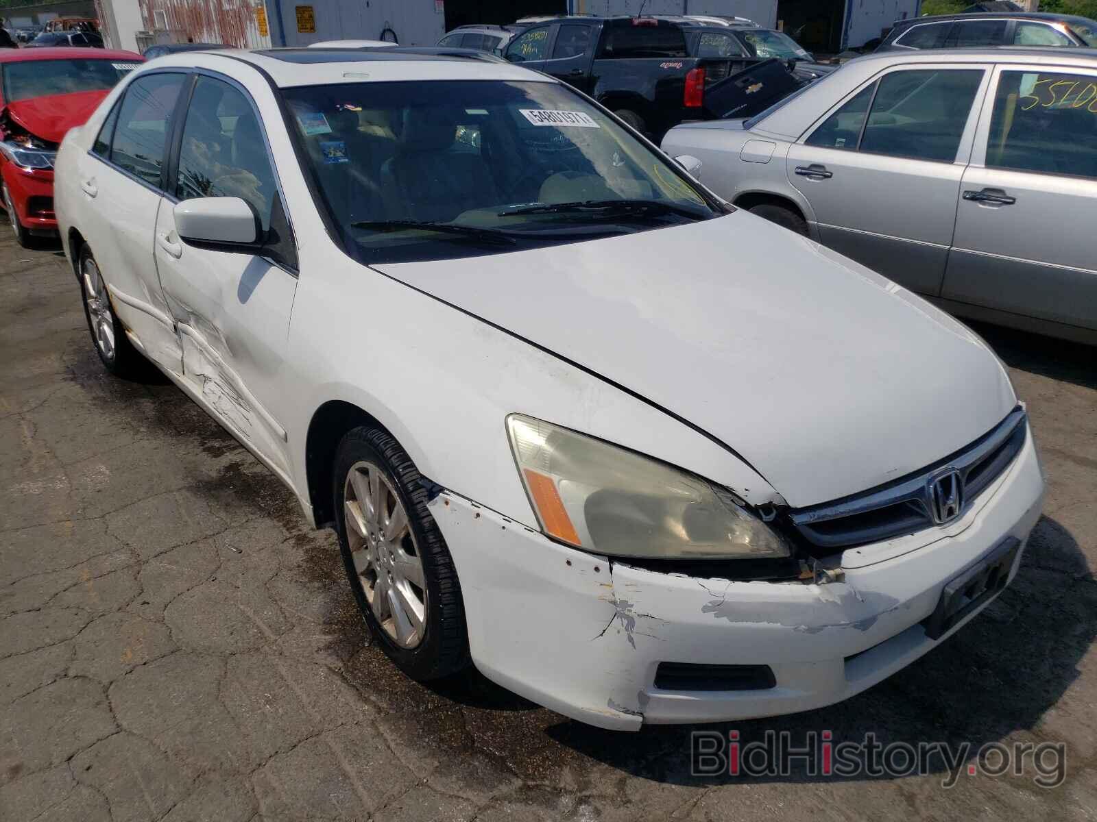 Photo 1HGCM66556A029571 - HONDA ACCORD 2006