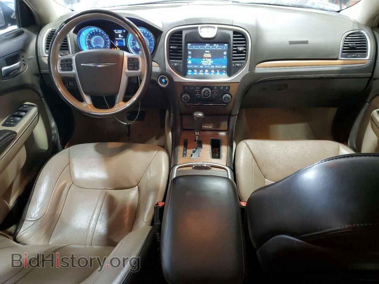 2012 CHRYSLER 300 - VIN: 2C3CCAST3CH241962 - Фото 8