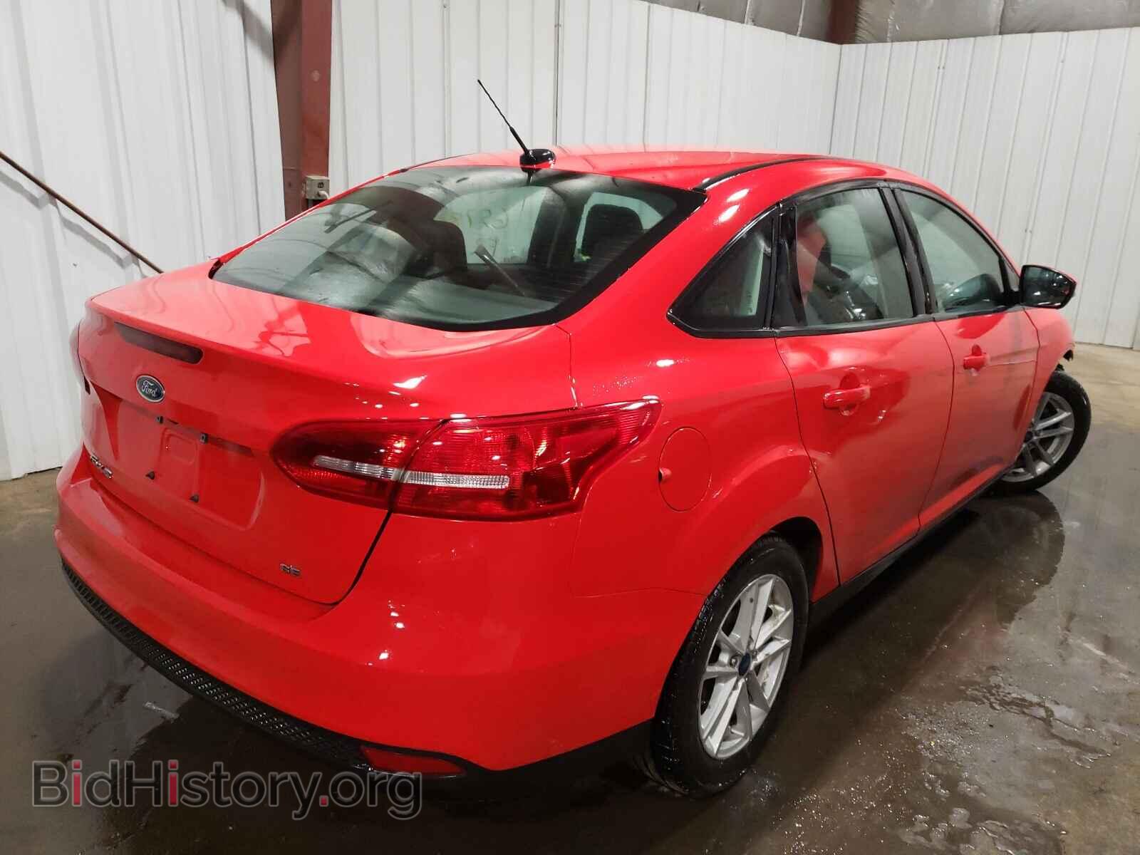 2017 FORD FOCUS - VIN: 1FADP3F2XHL215568 - Photo 4