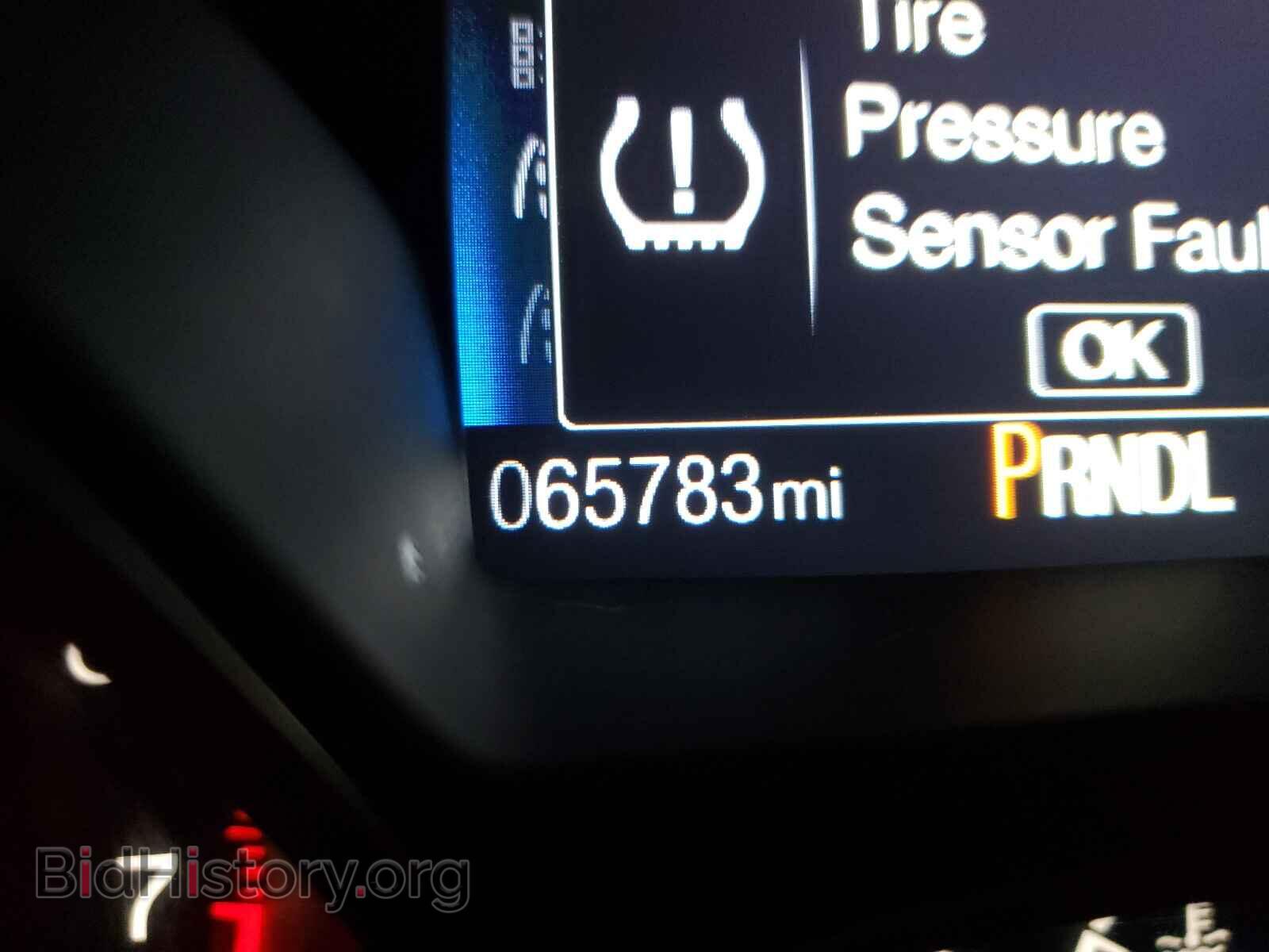 2017 FORD FOCUS - VIN: 1FADP3F2XHL215568 - Photo 8