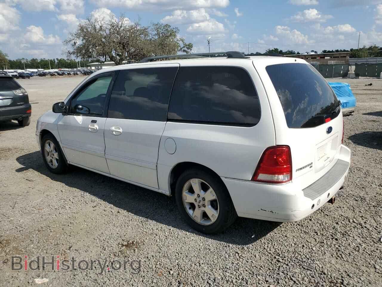 2006 FORD FREESTAR - VIN: 2FMZA52216BA10880 - Фото 2