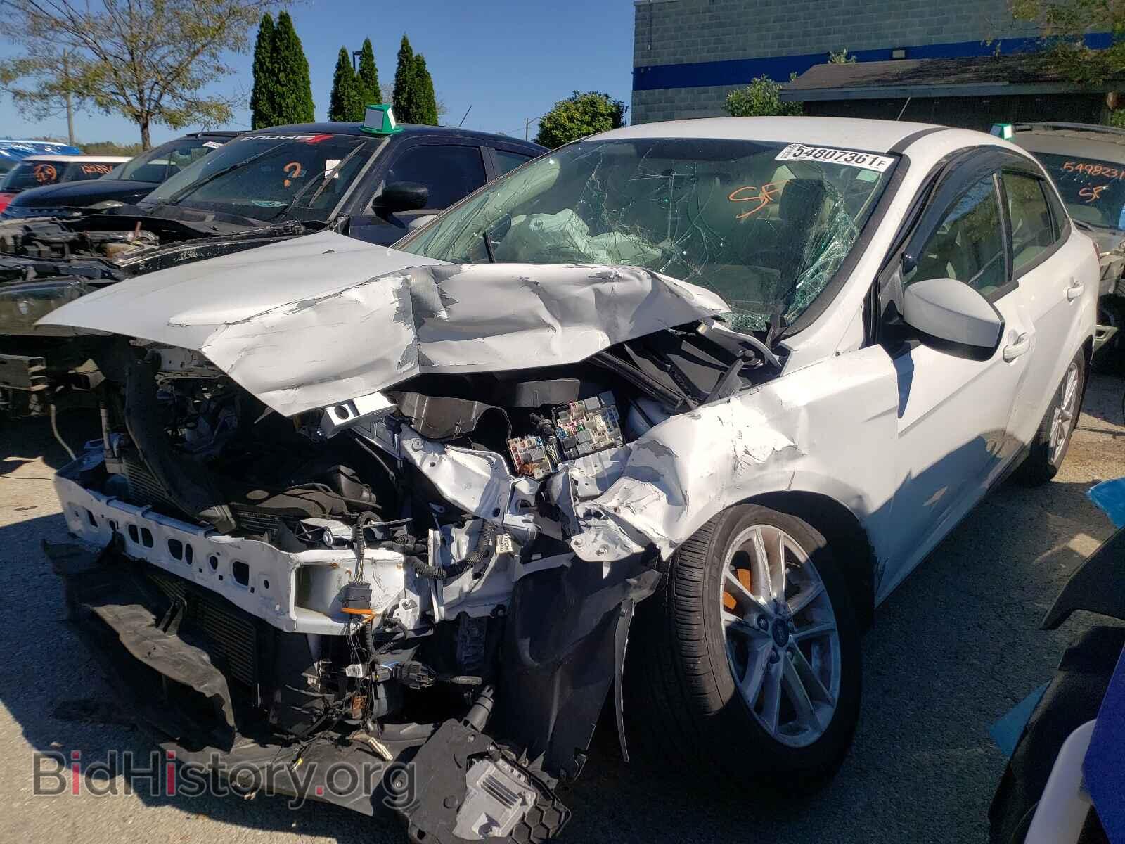 2018 FORD FOCUS - VIN: 1FADP3F22JL250594 - Фото 2