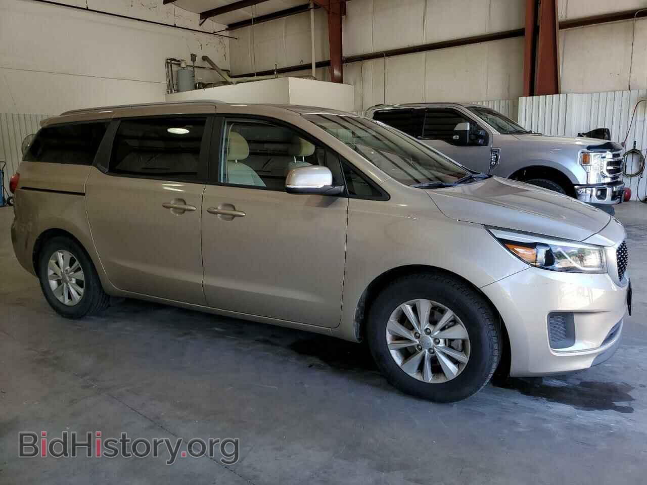 2016 KIA All Models - VIN: KNDMB5C19G6164741 - Фото 4