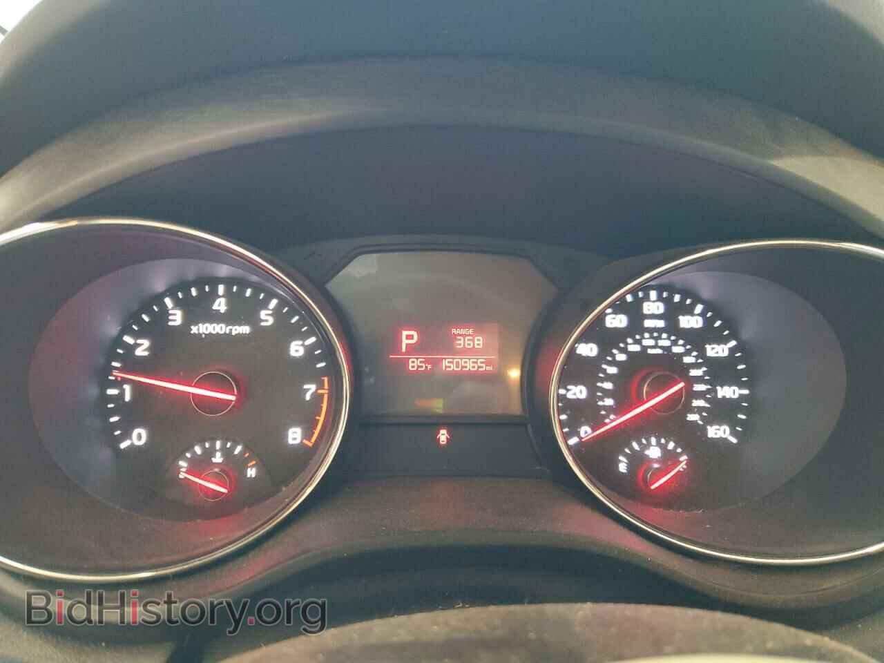 2016 KIA All Models - VIN: KNDMB5C19G6164741 - Фото 9