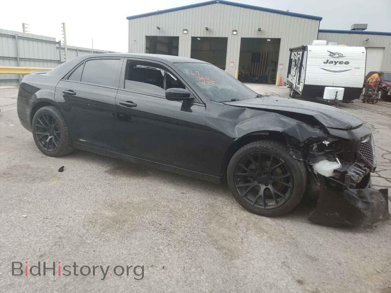 2019 CHRYSLER 300 - VIN: 2C3CCAAG9KH755480 - Фото 4