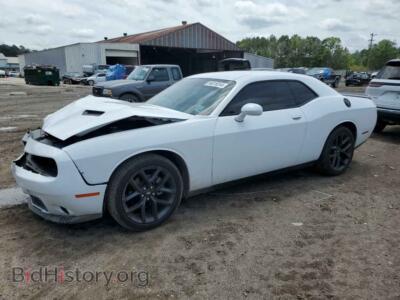 2023 Dodge CHALLENGER SXT, белый — VIN 2C3CDZAG1PH550190, Copart