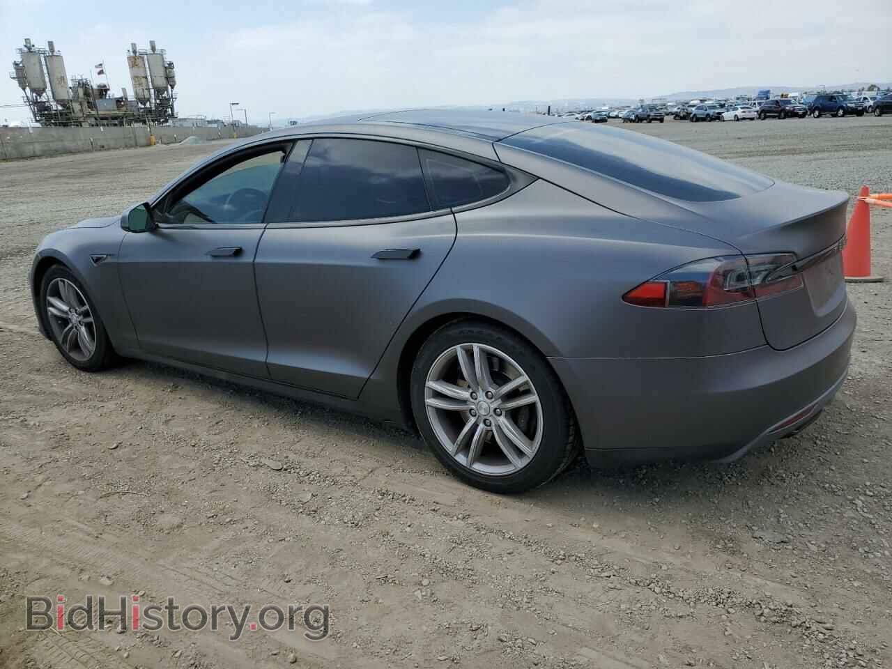 2015 TESLA MODEL S - VIN: 5YJSA1H25FF085266 - Photo 2