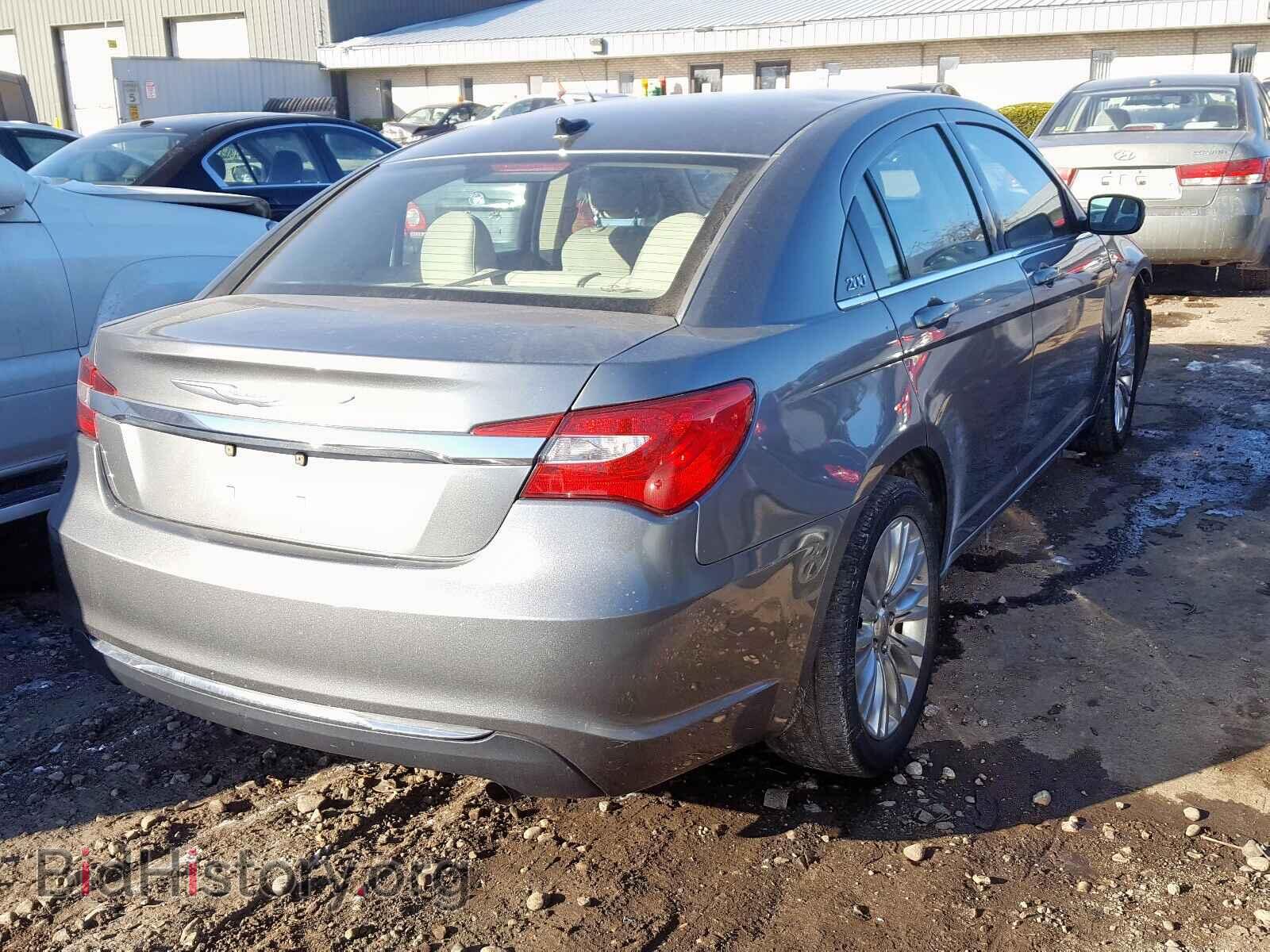 2012 CHRYSLER 200 - VIN: 1C3CCBAB7CN149596 - Фото 4