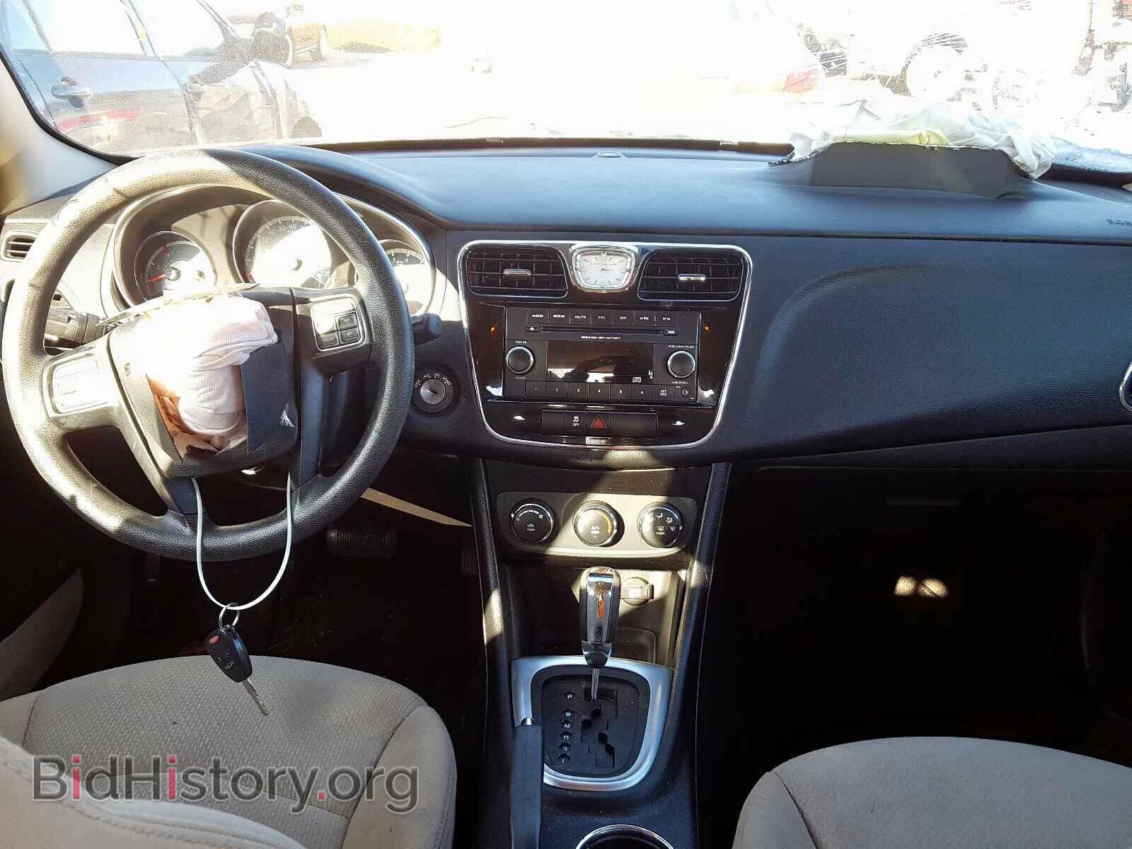 2012 CHRYSLER 200 - VIN: 1C3CCBAB7CN149596 - Фото 9